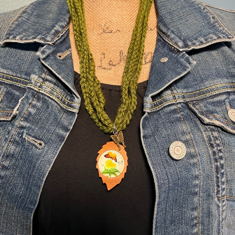 Handmade Crochet Necklace Butterfly Pendant Boho - Picture 7 of 14